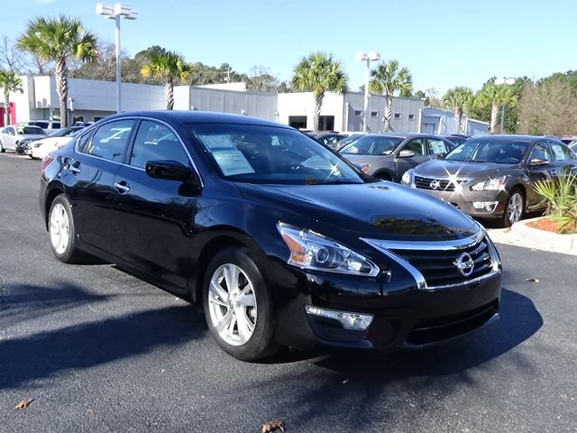 Nissan altima sedan pre owned #7